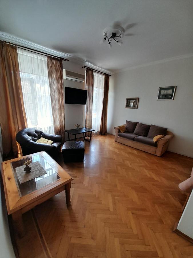 Apartment On Hretska 26/28 Одеса Екстер'єр фото